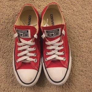 Chuck Taylor converse